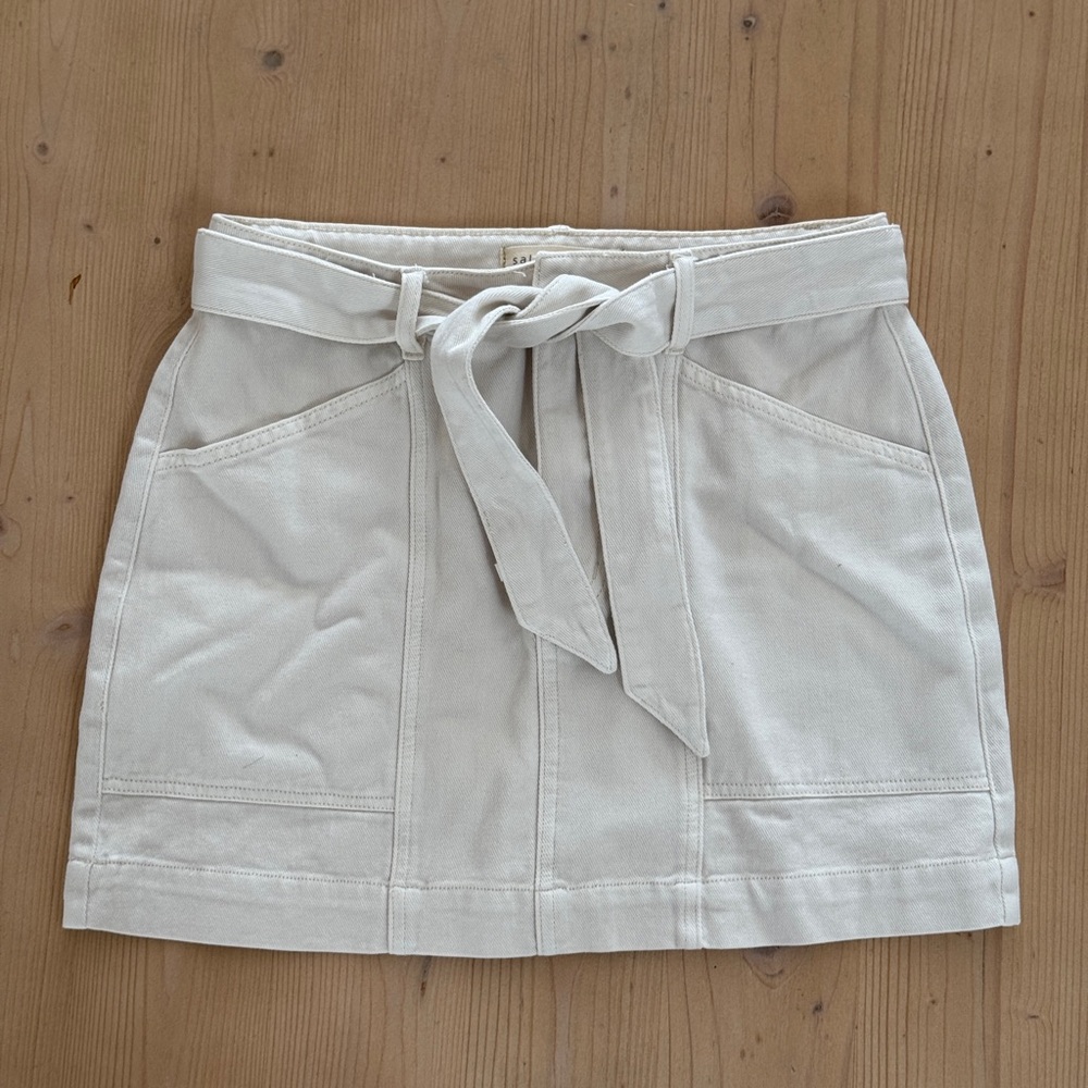 Elegant Cream Skirt with Belt